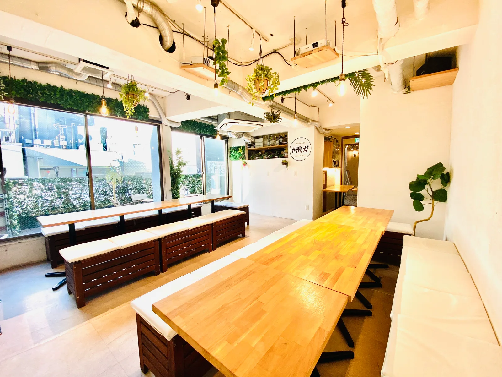 渋谷 テラス付き貸切パーティー会場 ガーデンルーム4Fの店内