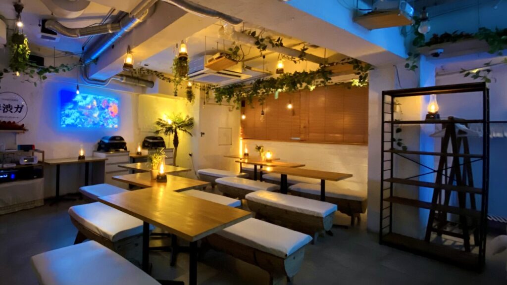 BBQがしたい！でも雨が降ったらどうしよう...そんなお客様におすすめのBBQスポット♪渋谷駅から徒歩2分の雨でも安心してBBQができる全天候型のお店です。