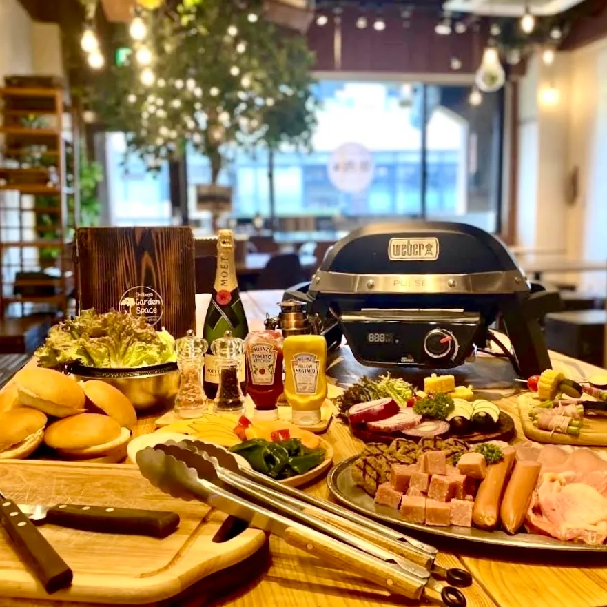 渋谷ガーデンルームの系列店舗をご紹介！全店舗渋谷駅徒歩２分の好アクセス！貸切パーティスペースは、結婚式の二次会・追いコン・卒業パーティー・室内BBQ・手ぶらBBQ新歓など様々な用途でご利用いただけます。ぜひお気に入りの貸切パーティスペースを見つけてください。