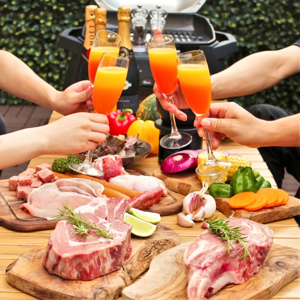 渋谷で貸切グランピングBBQするなら『渋谷ガーデンルーム4F』で!当店は室内BBQですので天候関係なくお楽しみいただけます!貸切にすると音響機器やマイク・プロジェクター・カラオケ・ゲーム機が【無料】でご利用いただけます!