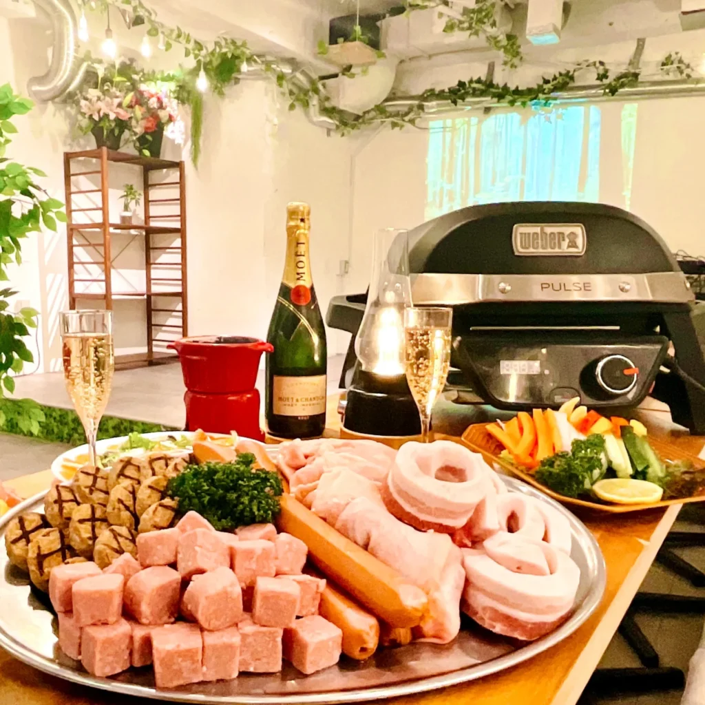 渋谷ガーデンルームは、貸切に特化したおしゃれ居酒屋です！
20人・３0人・40人・50人など貸切歓迎会はお任せください！