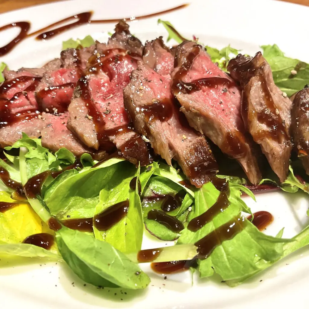 渋谷で30人貸切パーティーするなら渋谷ガーデンルーム４Fがおすすめ！
貸切にすると音響機器やマイク・プロジェクター等が【無料】でご利用いただけます！
渋谷駅から徒歩約2分で好立地！
内見の対応も行っておりますのでお気軽にお問い合わせください！