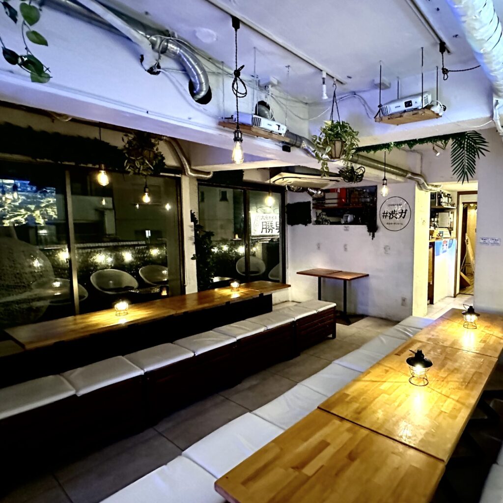 渋谷でお得なパーティールーム会場！宴会コースはもちろん、BBQコースも充実しています！
少人数での貸切は「渋谷ガーデンルーム」にお任せください！
渋谷駅から徒歩2分と好立地！